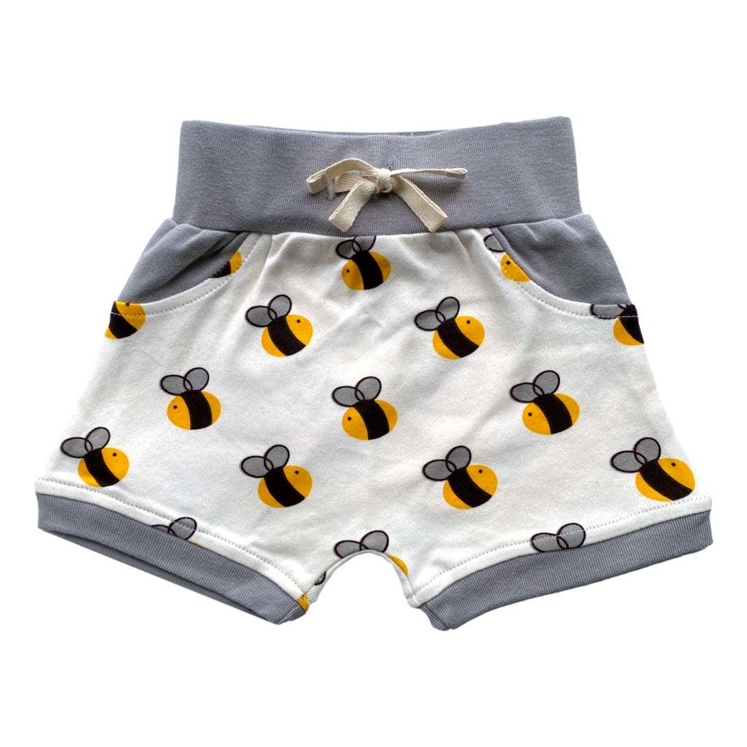 Bee Shorts Cat & Dogma